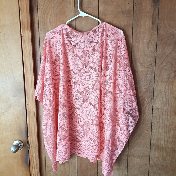 1 2 3 oversized floral mesh top size one size NEW - Picture 4 of 4